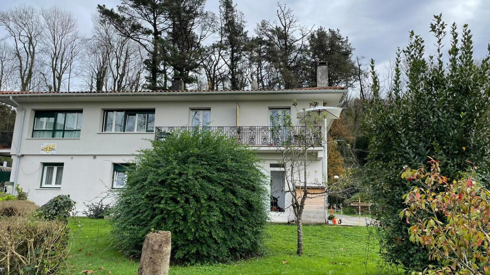 Хостел Erletxe Aterpea Лесо Экстерьер фото